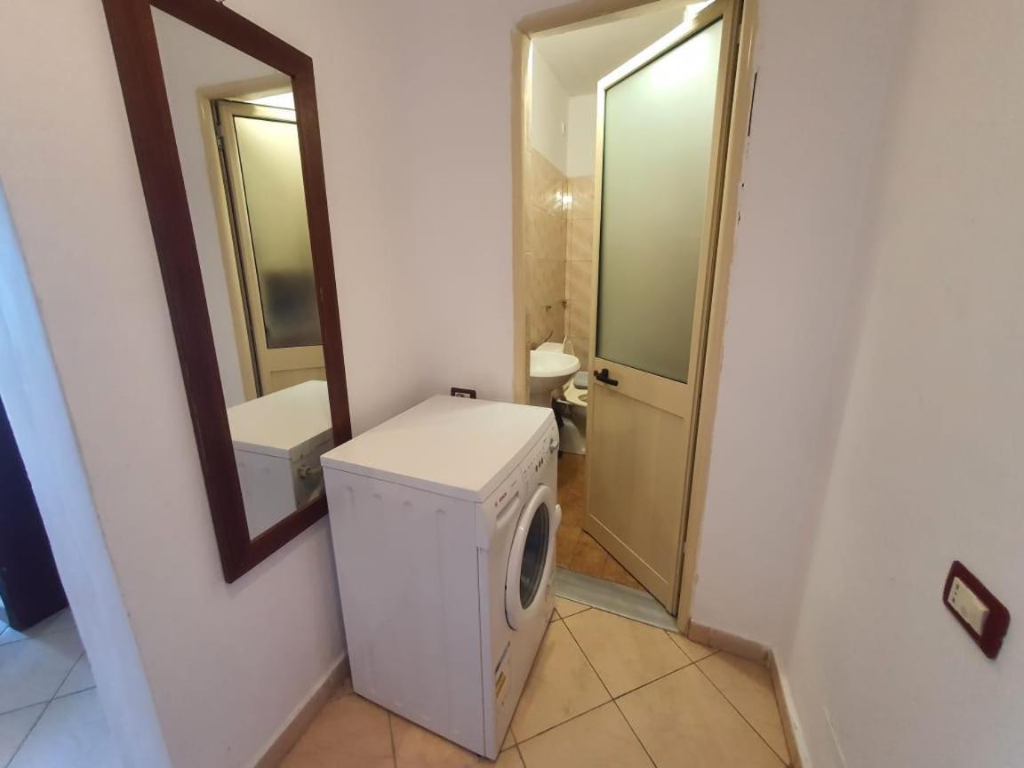 Apartamento Eva Apartament Vlorë Habitación foto